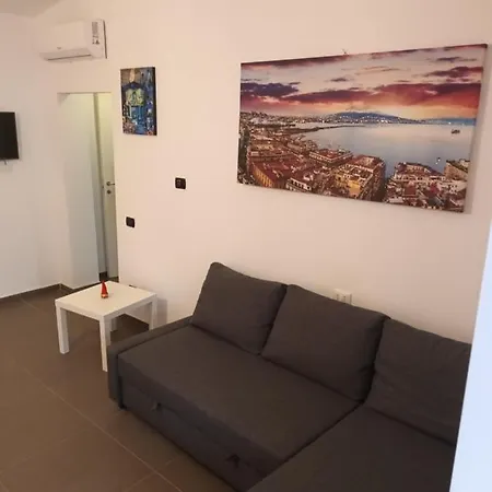 Casa Pitloo Daire Napoli