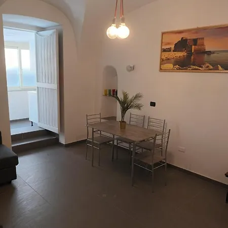 Casa Pitloo Апартаменты *