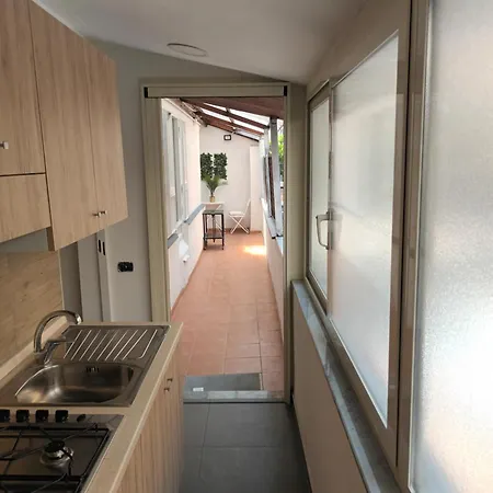 Casa Pitloo Апартаменты Неаполь